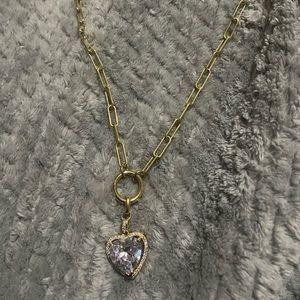 Gorgeous Vanessa Mooney heart necklace!